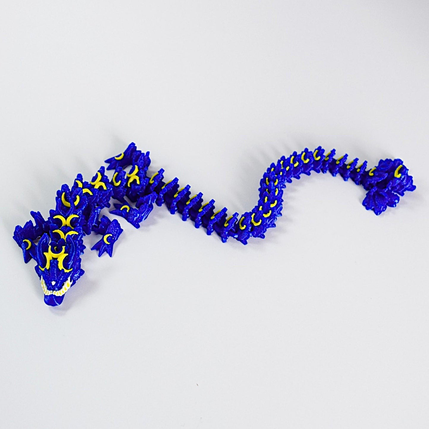 US Local Flying Moon Dragon - Spreading Its Wings With The Moon, Super Eye-catching And High-value, Exquisite And Small Creative Decorative Gift