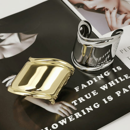 Male And Female Personality Geometric Metal Glossy Surface Jewelry